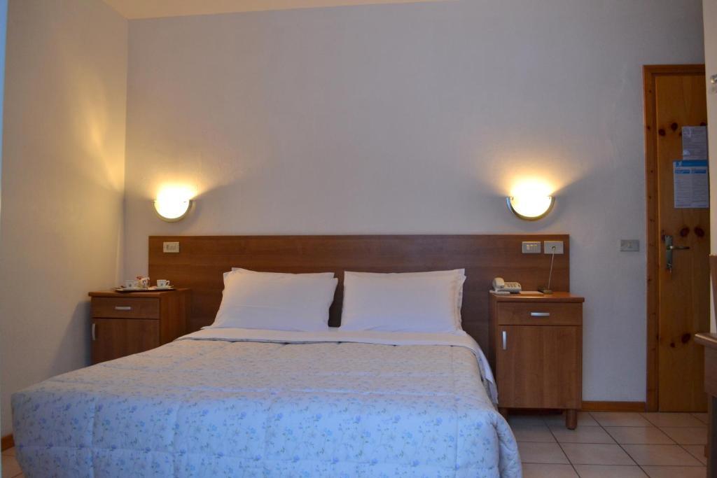 Hotel Pineta Falcade Quarto foto