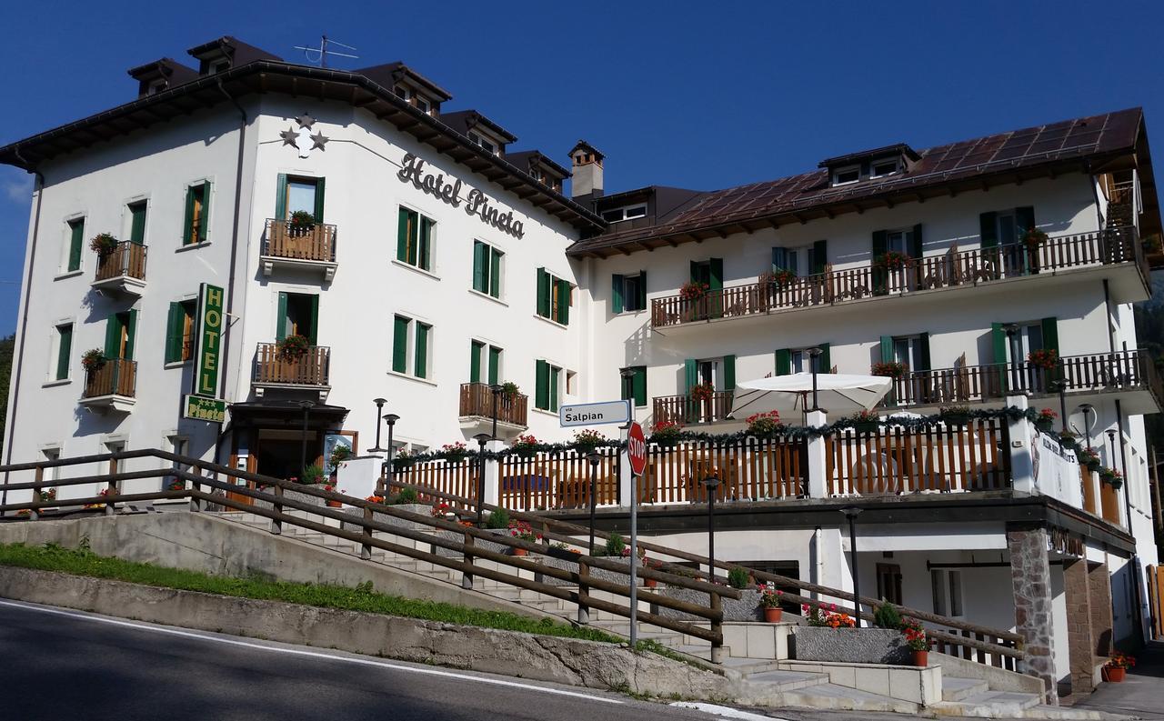 Hotel Pineta Falcade Exterior foto